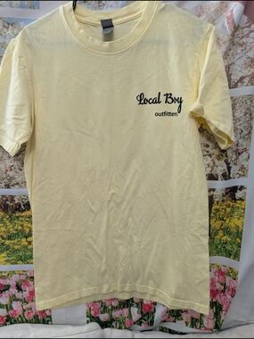 Pale Yellow Short Sleeve Tee